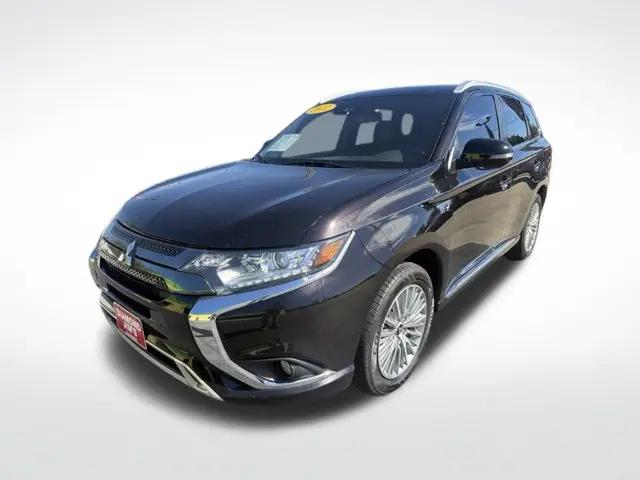 2022 Mitsubishi Outlander PHEV SEL S-AWC for sale in West Allis, WI