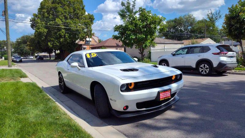 2015 Dodge Challenger SXT Plus