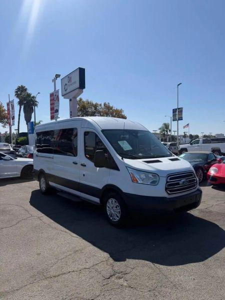 2018 Ford Transit XLT