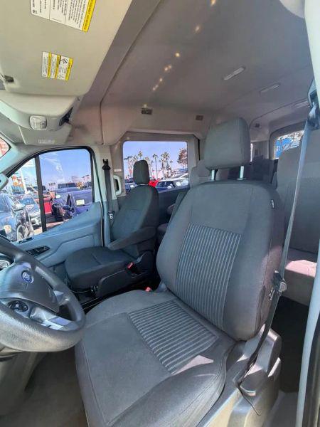 2018 Ford Transit XLT
