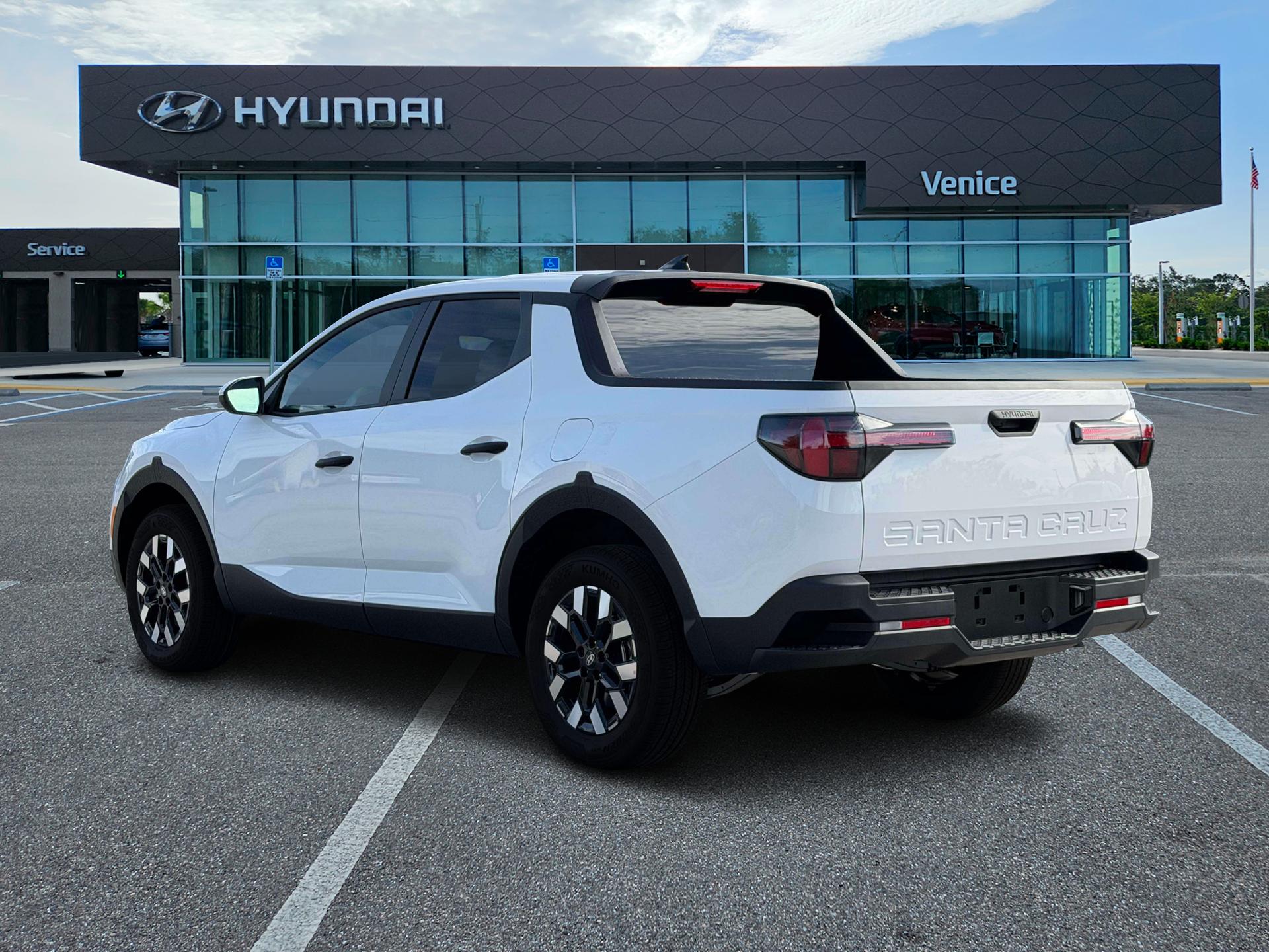 2027 Hyundai SANTA CRUZ SE FWD - Image 5