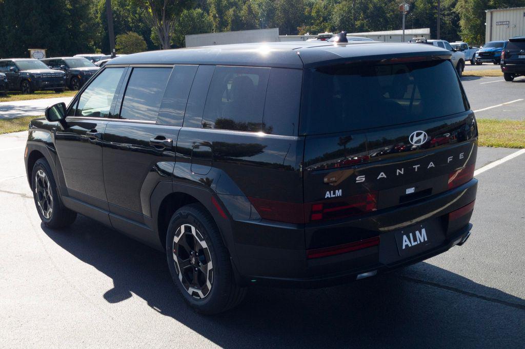 New 2027 Black Hyundai SE AWD image 9
