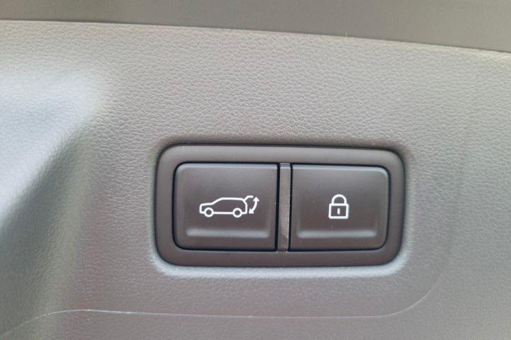 New 2027 Gray Hyundai SEL FWD image 8