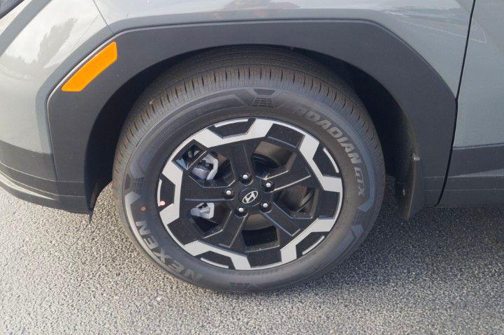 New 2027 Gray Hyundai SEL FWD image 12