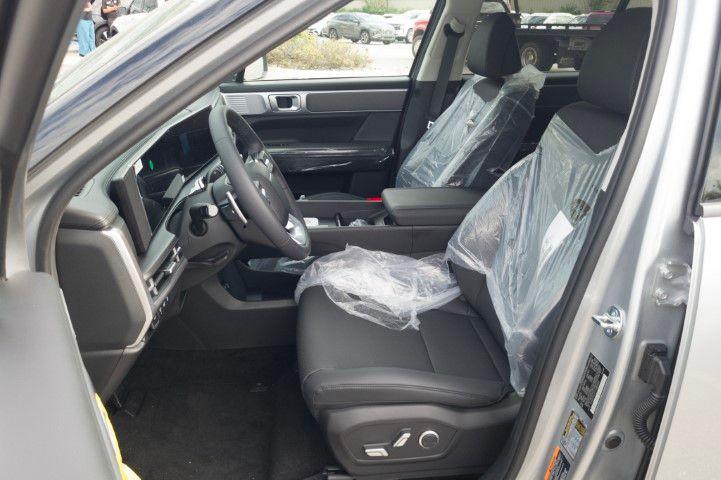 New 2027 Gray Hyundai SEL FWD image 14