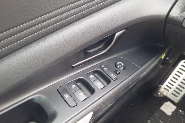 New 2026 Gray HYUNDAI SEL Sport Plus image 30
