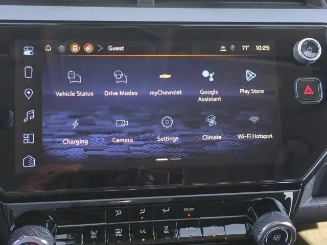 2027 Chevrolet Bolt LT FWD