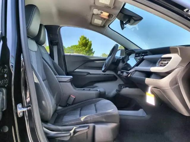 2027 Chevrolet Bolt LT FWD