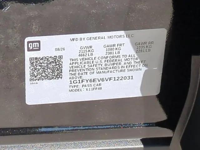 2027 Chevrolet Bolt LT FWD
