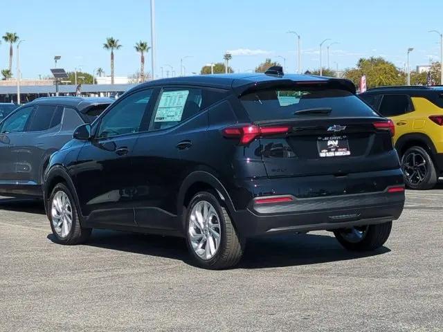 2027 Chevrolet Bolt LT FWD