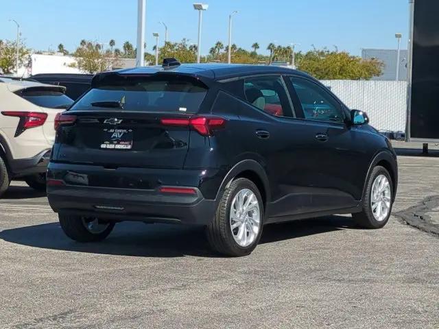 2027 Chevrolet Bolt LT FWD