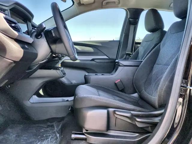 2027 Chevrolet Bolt LT FWD