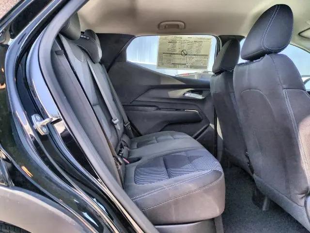 2027 Chevrolet Bolt LT FWD