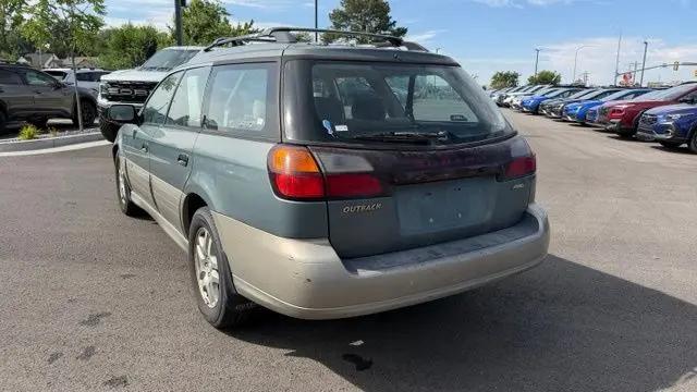 2001 Subaru Outback Base
