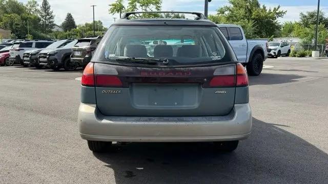 2001 Subaru Outback Base
