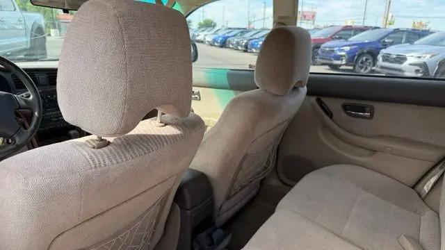 2001 Subaru Outback Base