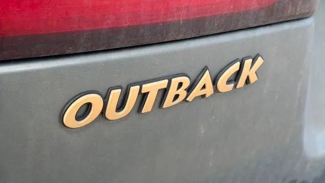 2001 Subaru Outback Base