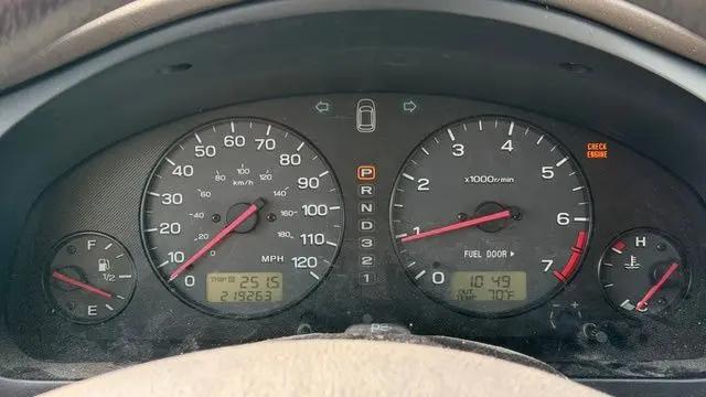 2001 Subaru Outback Base