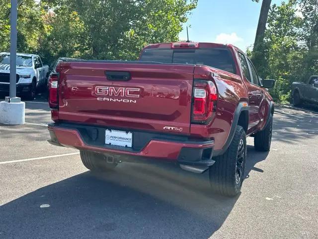 2026 GMC Canyon AT4, 4WD