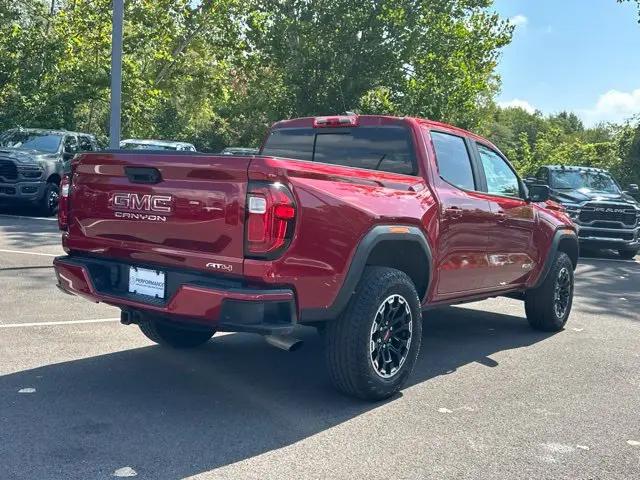 2026 GMC Canyon AT4, 4WD