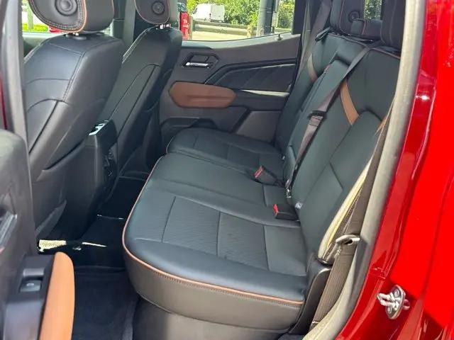 2026 GMC Canyon AT4, 4WD