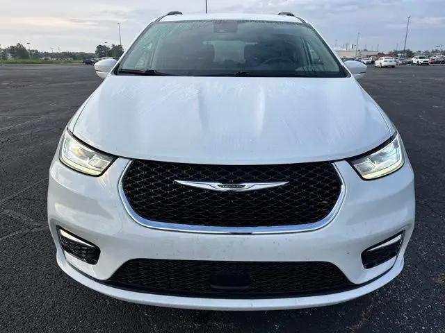2022 Chrysler Pacifica Touring L AWD