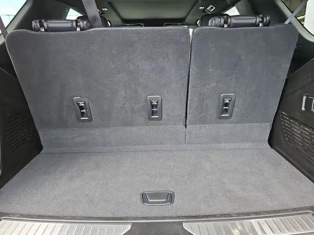 2023 GMC Yukon 4WD Denali