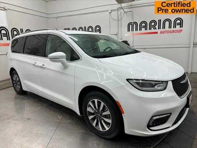 2021 Chrysler Pacifica Hybrid Touring L for sale in Webster, NY