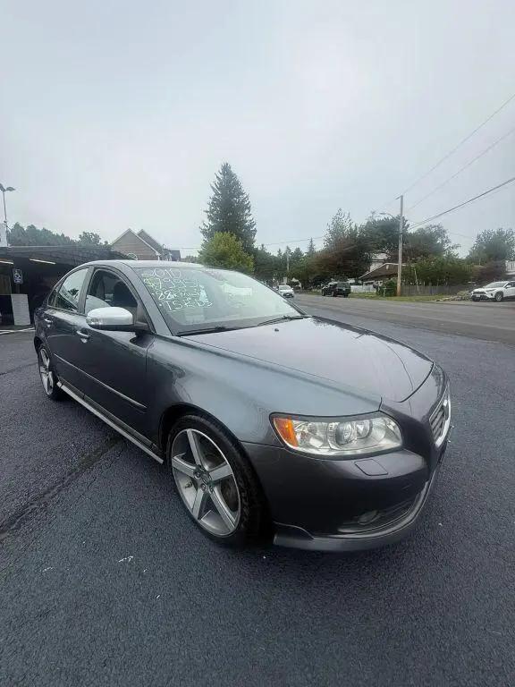 2010 Volvo S40 T5 R-Design for sale in Holliston, MA