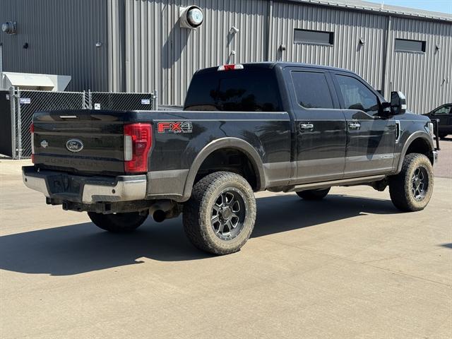 2017 Ford F-250 King Ranch 4X4 W- ULTIMATE PKG, FX4 PKG, TOW TECH PKG