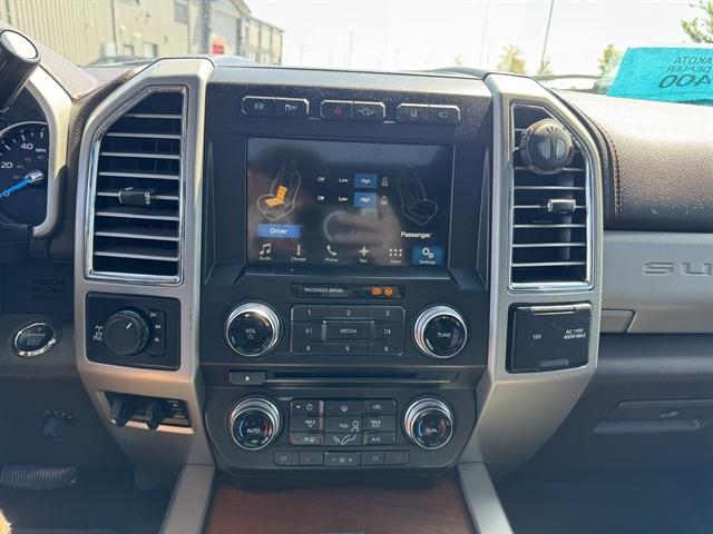 2017 Ford F-250 King Ranch 4X4 W- ULTIMATE PKG, FX4 PKG, TOW TECH PKG