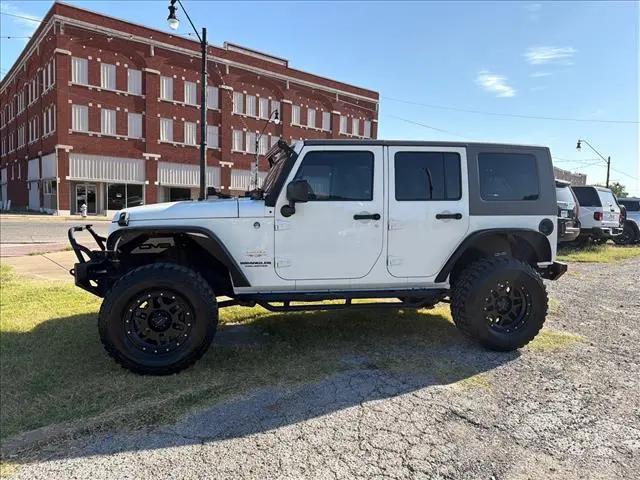 2010 Jeep Wrangler Unlimited Sahara for sale in Okmulgee, OK