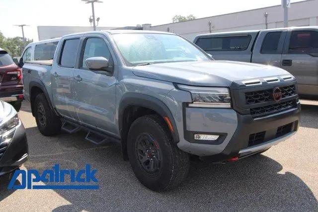 2025 Nissan Frontier Crew Cab PRO-4X 4x4 for sale in Evansville, IN