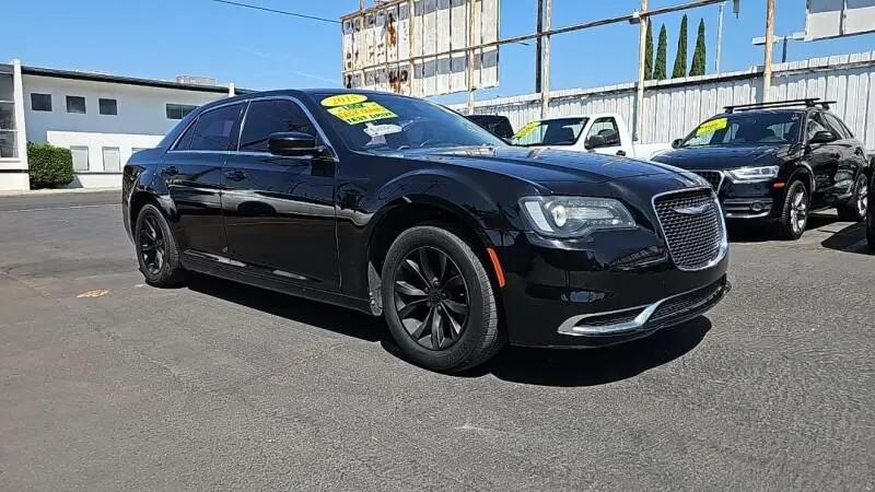 2015 Chrysler 300 Limited for sale in La Habra, CA