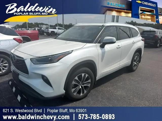 2021 Toyota Highlander XLE for sale in Poplar Bluff, MO