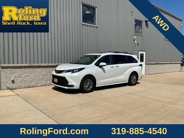 2024 Toyota Sienna XLE for sale in Shell Rock, IA
