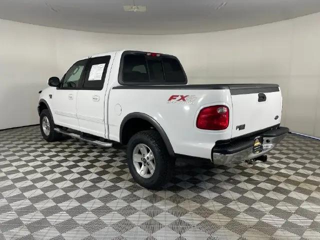 2002 Ford F-150 XLT
