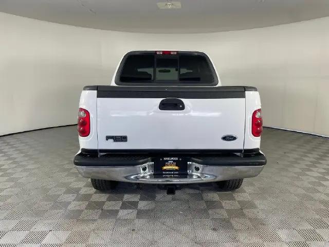 2002 Ford F-150 XLT
