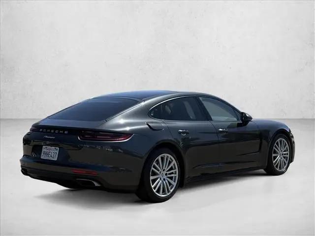 2019 Porsche Panamera Panamera