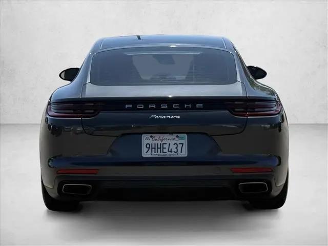 2019 Porsche Panamera Panamera