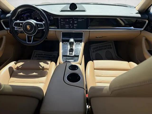 2019 Porsche Panamera Panamera