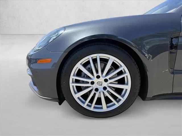 2019 Porsche Panamera Panamera