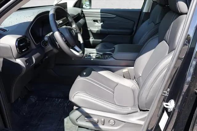 2026 Honda Pilot Touring Blackout