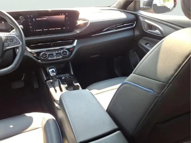 2024 Buick NV Sport Touring FWD