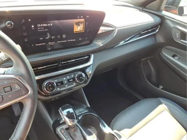 2024 Buick NV Sport Touring FWD