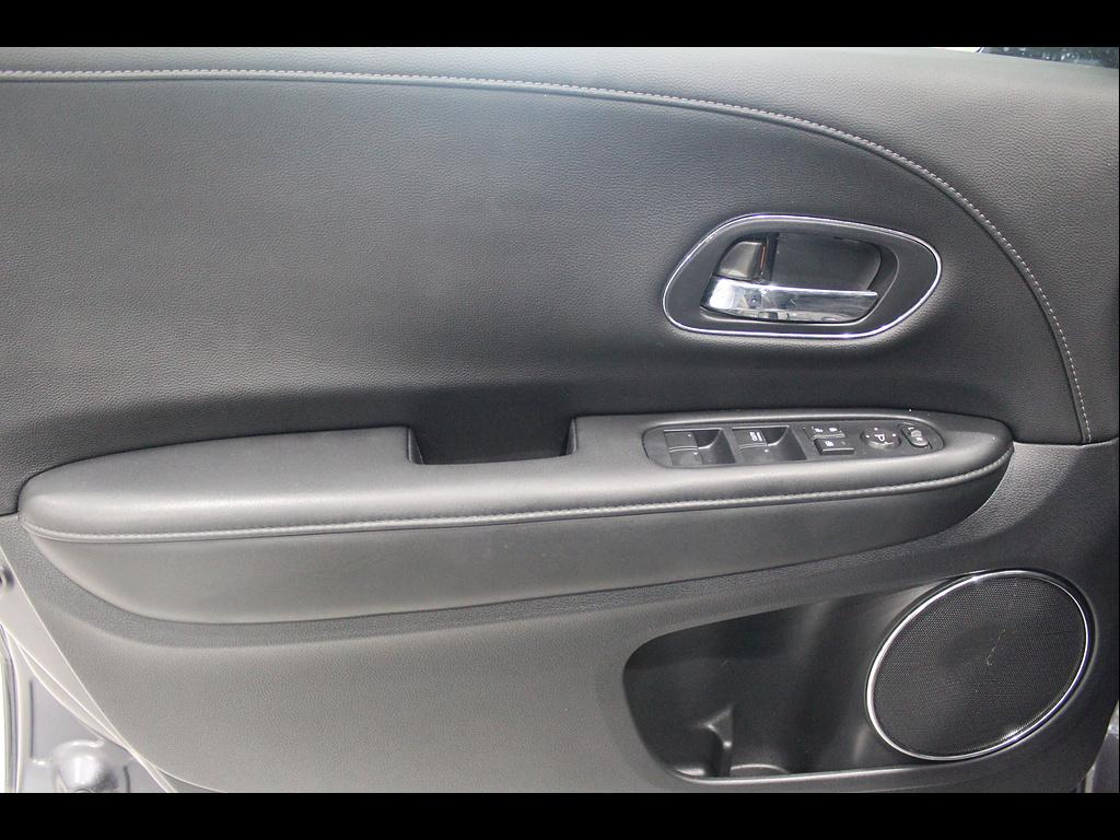 2020 Honda HR-V Touring - Photo 15