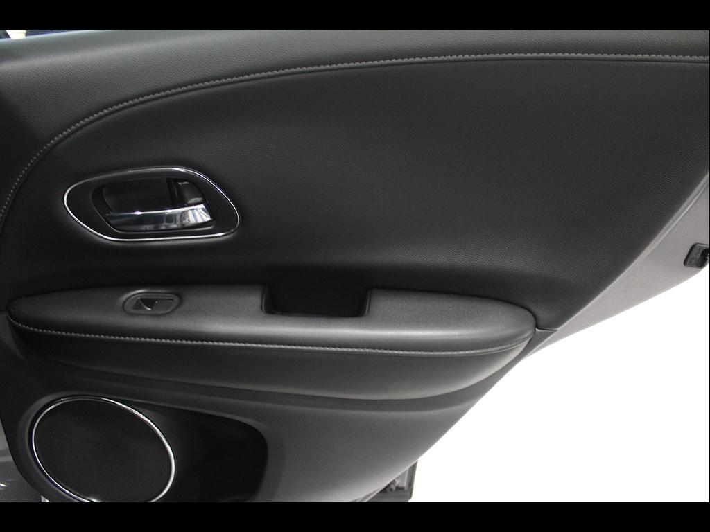 2020 Honda HR-V Touring - Photo 22
