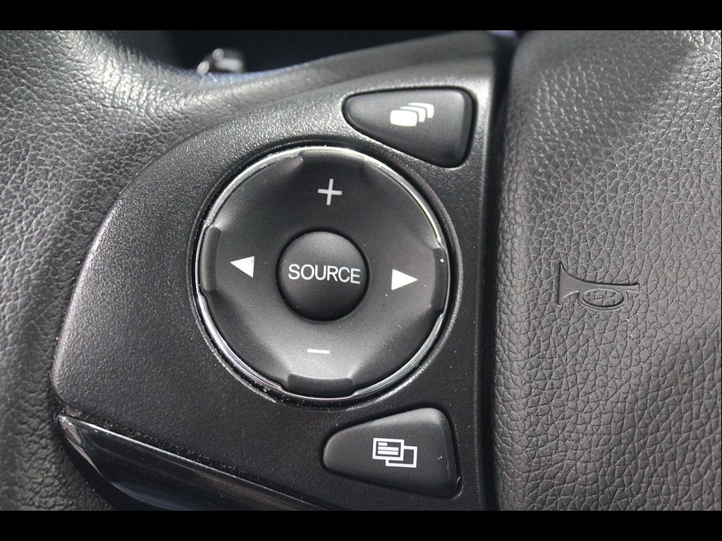 2020 Honda HR-V Touring - Photo 28
