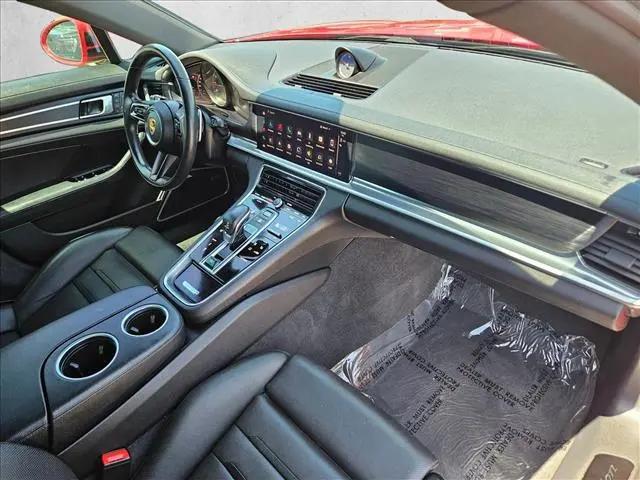 2023 Porsche Panamera Platinum Edition