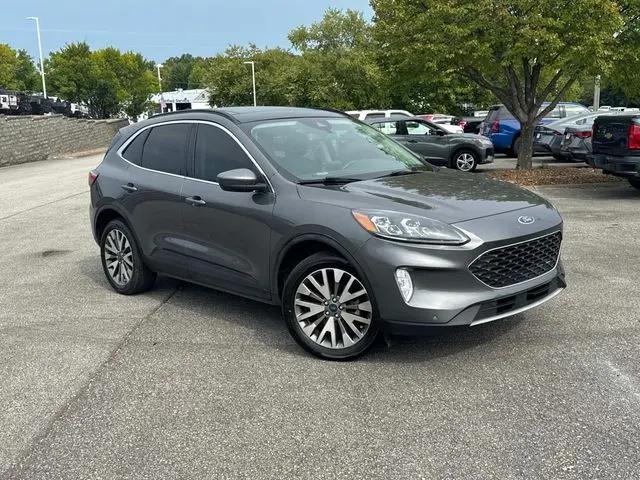2022 Ford Escape Titanium